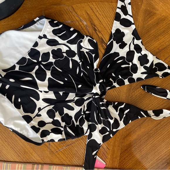 Kate Spade Monstera One Piece Swimsuit - NWT - Picture 4 of 5